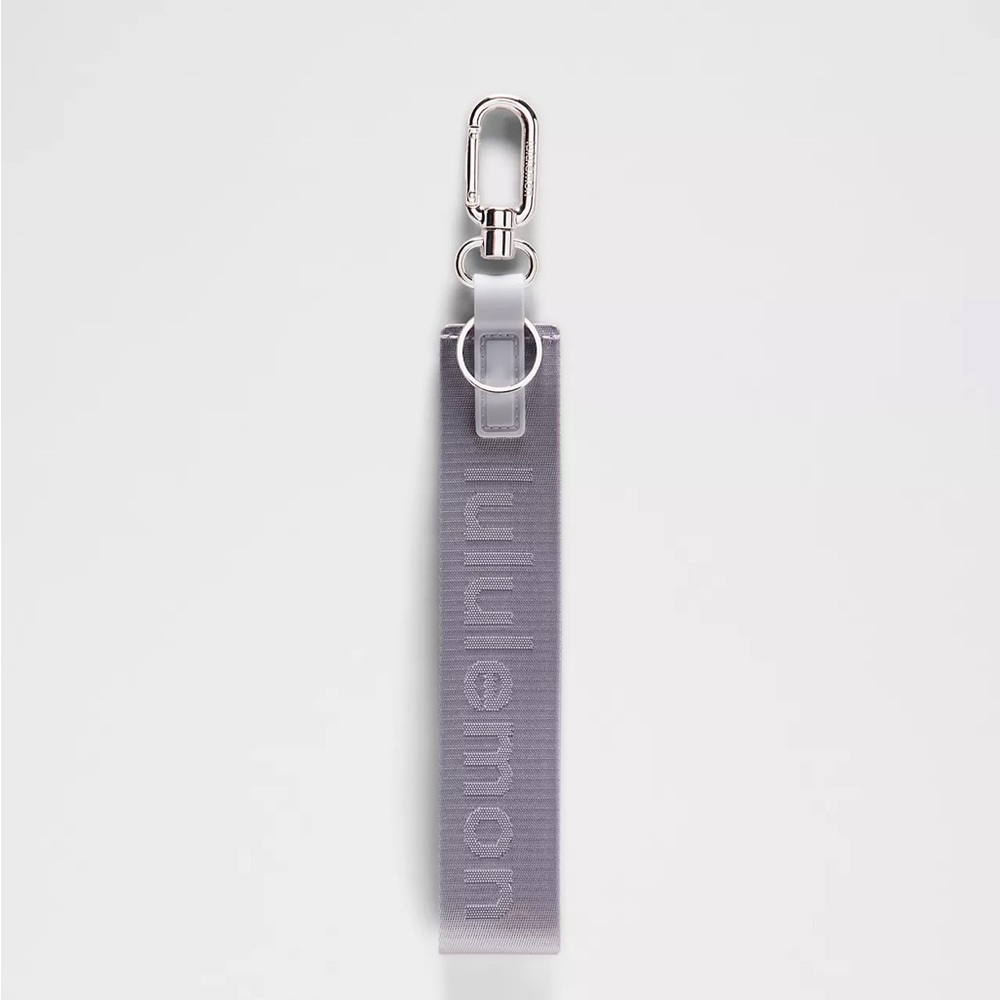 Lululemon Never Lost Keychain- Faint Lavender/Grape Mist